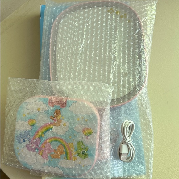 NWT Impressions Care Bears Highlight LED Makeup Mirror - Picture 7 of 7